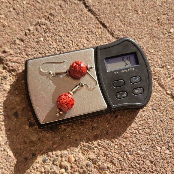 Gorgeous vintage 925 sterling silver carved red cinnabar flower swirl earrings - Picture 11 of 16
